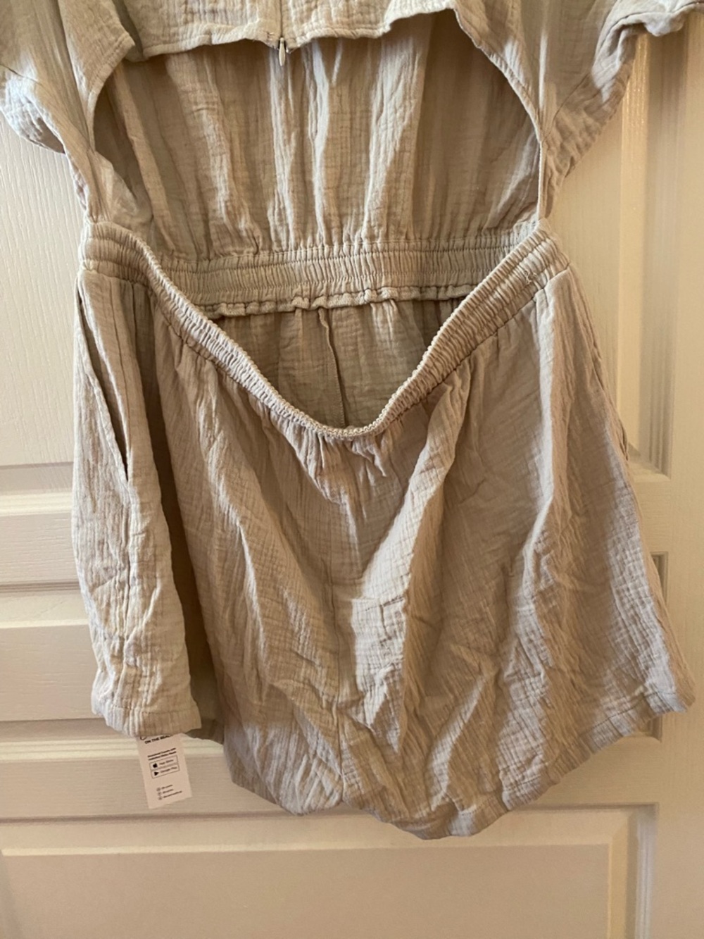 nwt CUPSHE 100% Cotton Drawstring Plunging V-Neck Romper in Neutral - XL - Picture 11 of 13